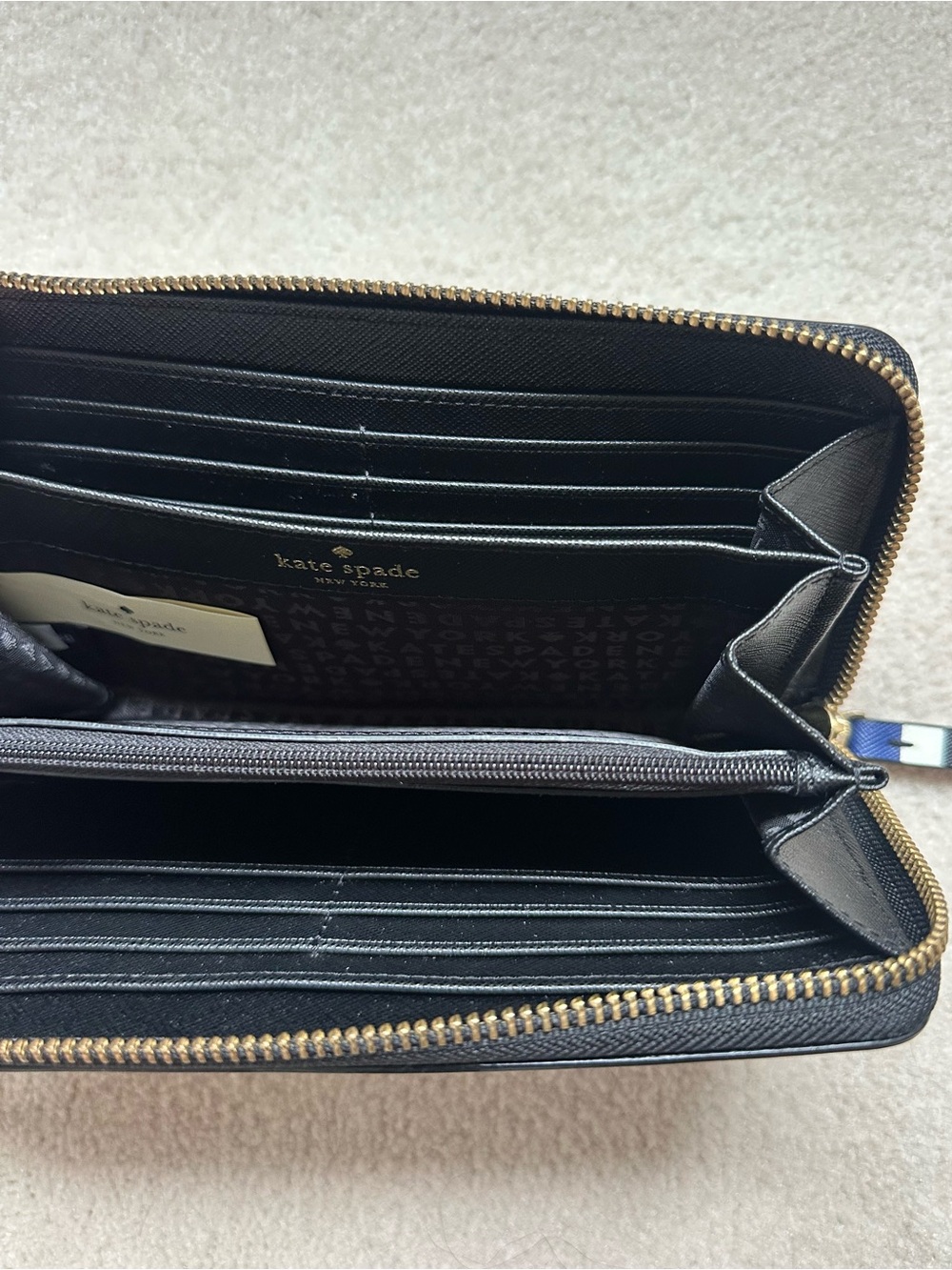 Kate Spade wallet - Picture 5 of 5